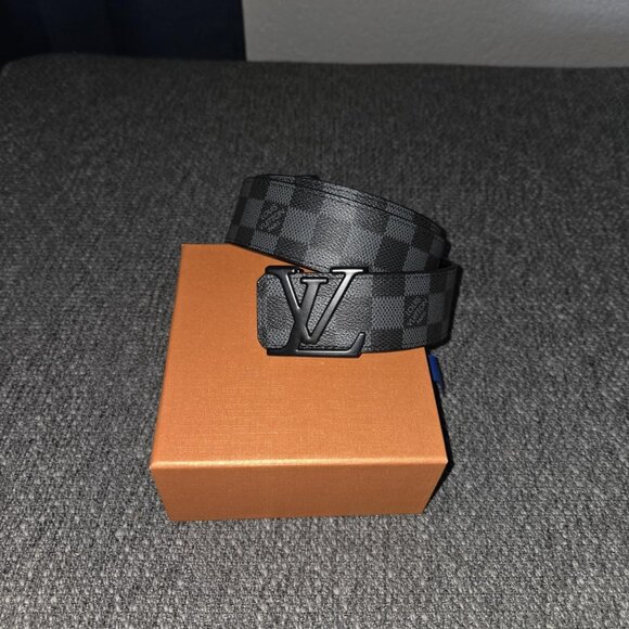 louis vuitton belt 110/44 - Picture 1 of 2